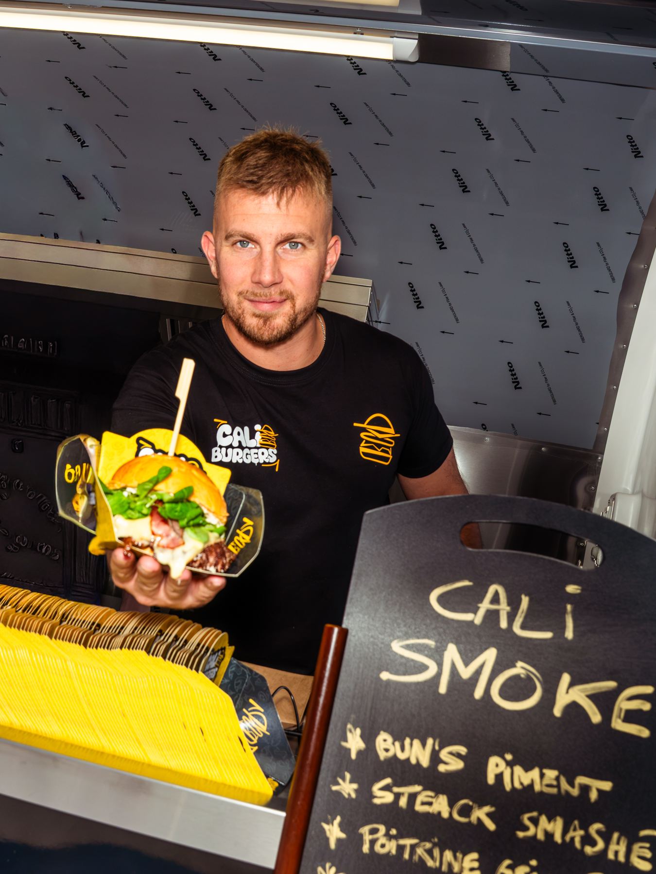 Food truck hamburger: l’hamburger fatto in casa di Cali Smoke